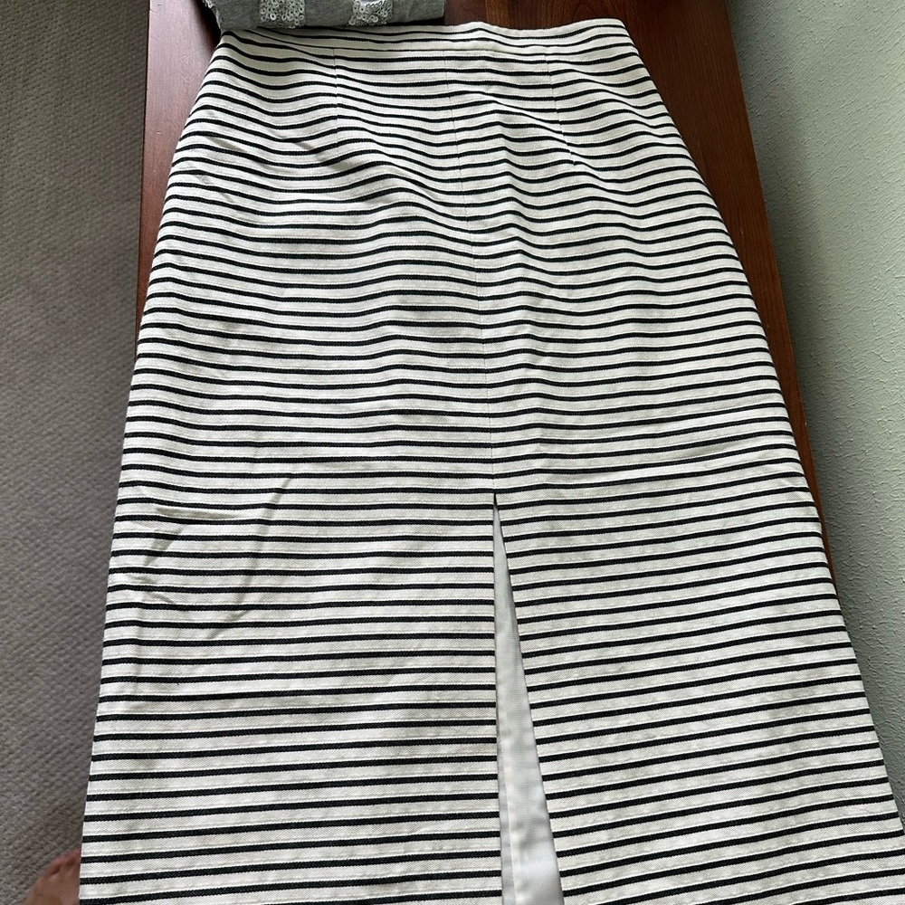 Alice & Olivia midi skirt